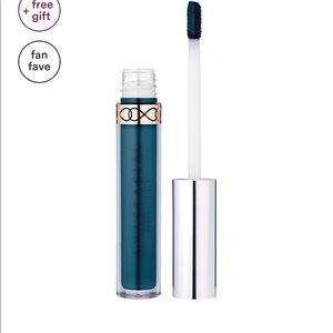 Anastasia Beverly Hills Liquid Lipstick in Requiem